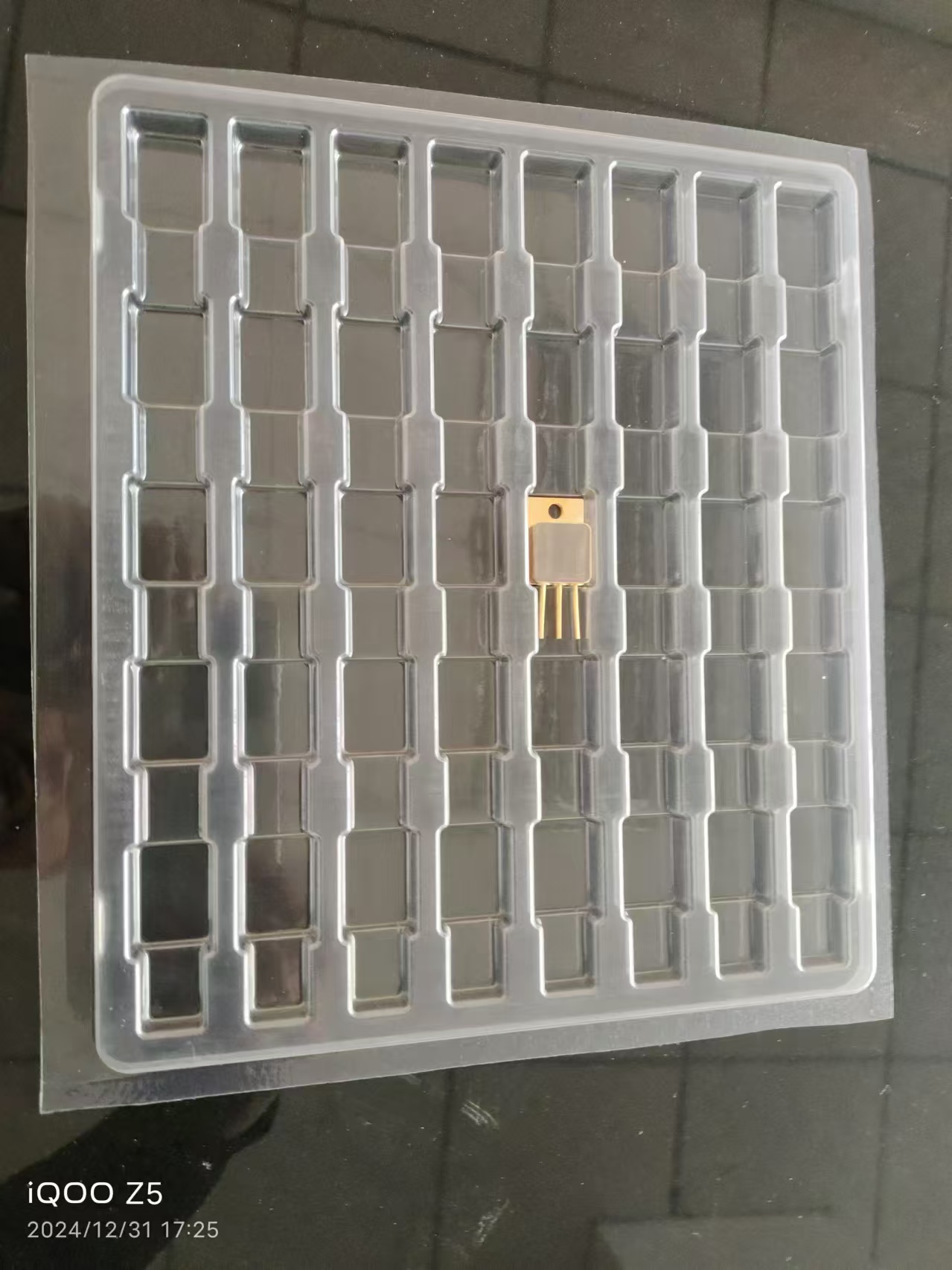 Square LIHAI0001 220*190*10 Blister Box