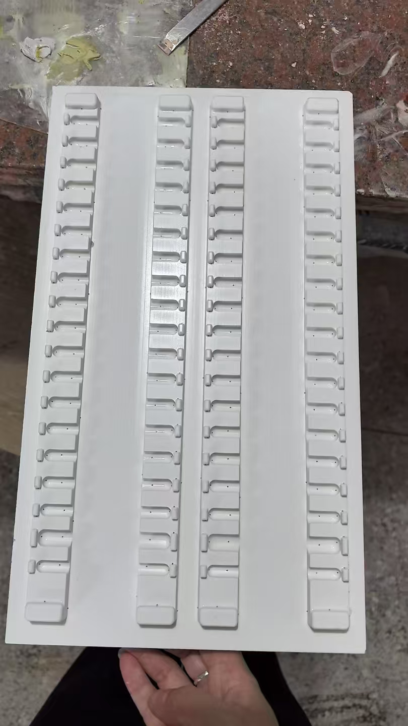 方格 新款样品 150×140×30mm 吸塑盒